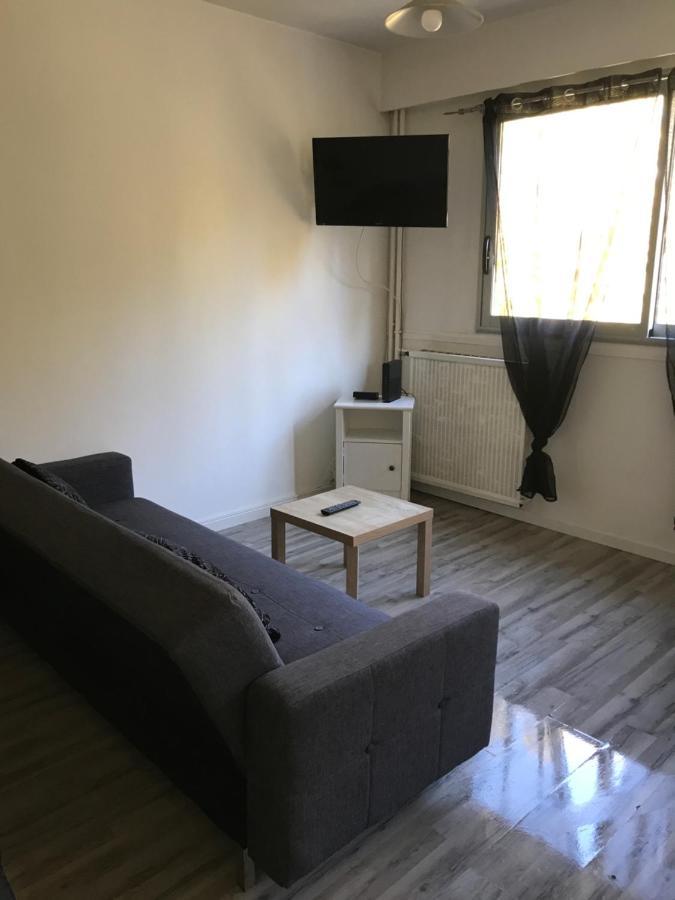 Studio Richelieu 1 Et Son Parking Prive Apartman Villeurbanne Kültér fotó